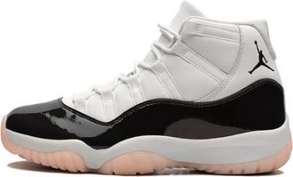 Nike Jordan Retro Neapolitan Sneakers - Heren - Fitnessschoenen - Veelkleurig - 38 EU - Fitness