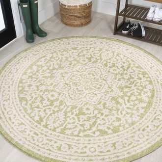 Jonathan Y Designs Sinjuri Medallion Textured Weave Indoor/Outdoor Round Area Rug in Green/cream at Nordstrom, Size 5Ft 0In X 5Ft 0In