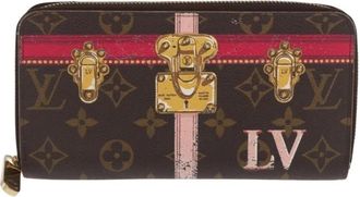 Louis Vuitton Pre-owned Wallets, female, Brown, Size: ONE SIZE Pre-owned Monogram Trunk Print Zip Around Wallet
