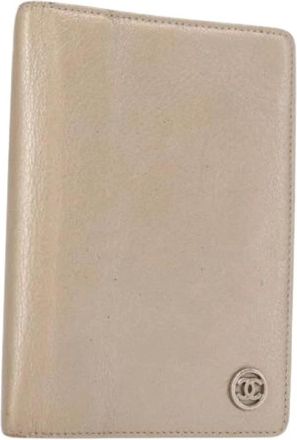 Chanel Pre-owned Accessories, female, Beige, Size: ONE SIZE Pre-owned Vintage Leather Accessory