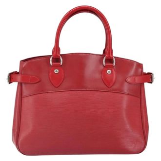 Louis Vuitton Passy Tote Epi Leather Red Leather Handbag (Pre-Owned)