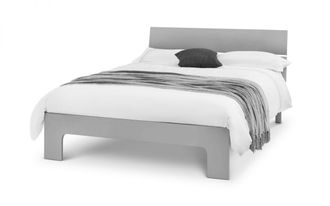 Julian Bowen Manhattan Bed Double 135cm Grey - Julian Bowen | TJ Hughes
