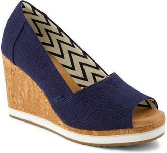 Toms Essential Wedge Pump in Navy at Nordstrom, Size 9.5