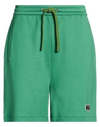 Valentino Garavani BOTTOMWEAR - Shorts & Bermuda Shorts sur YOOX.COM