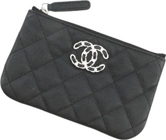 Chanel Pre-owned Clutches, female, Black, Size: ONE SIZE Pre-owned Matelasse Pouch