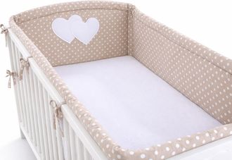 OEM Protector De Cuna Universal Xxl Para Barrotes - Corazones Y Lunares Sobre Lat&oacute;n