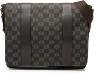 Loewe Pre-owned Cross Body Bags, female, Brown, Size: ONE SIZE Pre-owned Leather Shoulder Bag