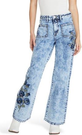 Free People Charlee Patch Pocket x Bouquet Embroidered Wide Leg Jeans in Light Marble at Nordstrom Rack, Size 26
