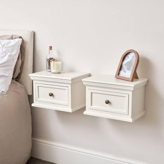 Melody Maison Pair Of Ivory Wall Mounted Bedside Tables - Daventry Ivory Range in Off-White