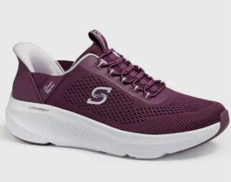 Skechers Womens Prancie Step-Ins Sneakers In Burgundy