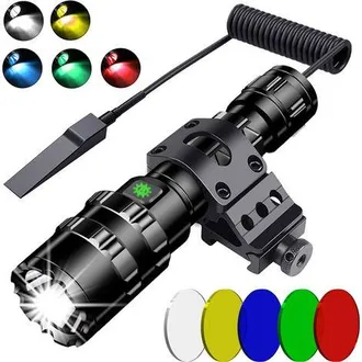 OEM Linterna Led Profesional, Haz De Luz Ajustable, Resistente Al Agua, Carga Usb, 3000 L&uacute;menes, Bater&iacute;a Incluida, Color Negro