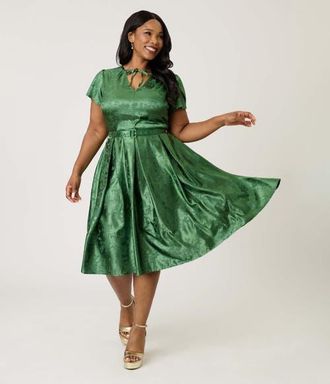 Unique Vintage Plus Size Short Petal Sleeve Tie Neck Dahlia Swing Dress in Emerald at Nordstrom, Size 3X