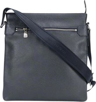 Louis Vuitton Pre-owned Cross Body Bags, male, Blue, Size: ONE SIZE Pre-owned Sasha Taiga Shoulder Bag
