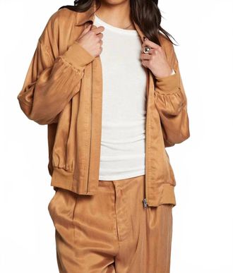 Chaser Johnny Zip Up Jacket In Toffee