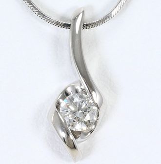 C&A Unbranded (18K) Necklace (Pre-Owned)