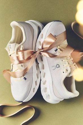 On Cloudtilt Sneakers