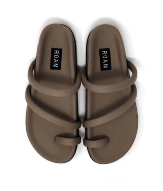 Roam Womens Orbit Slip-On Sandals In Taupe
