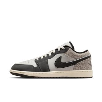 Nike Jordan Mens Air Jordan 1 Low SE Shoes in White | IU2268-100