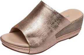 Antelope Donelle Wedge Sandal in Gold at Nordstrom Rack, Size 10Us / 41Eu