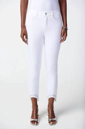Joseph Ribkoff Frayed Hem Cropped Jeans In White