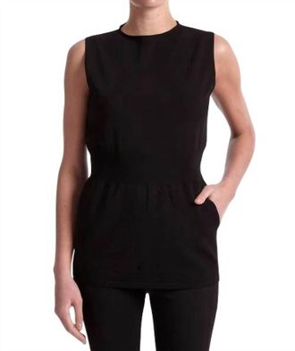Capsule 121 Jupiter Top In Black