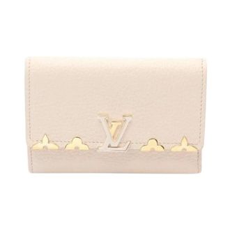 Louis Vuitton Pre-owned Wallets, female, Beige, Size: ONE SIZE Pre-owned Portefeuille Capucines Compact Leather Wallet