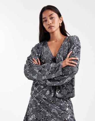 Object Top allacciato sul davanti argento scuro con paillettes a contrasto in coordinato