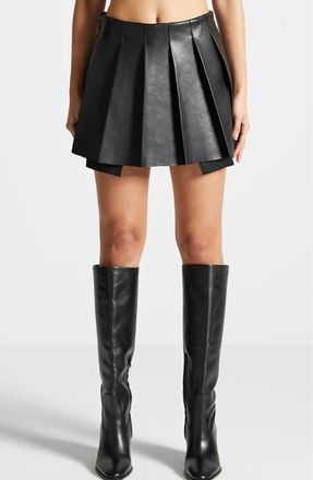 Mani&egrave;re De Voir Juliette Leather Pleated Skort in Black at Nordstrom, Size 6