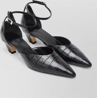 Le Monde Beryl pumps