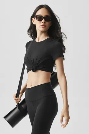 Alo | All Day Short Sleeve Top in Black, Size: Medium