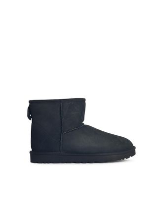 UGG Classic Mini schwarze Wildlederstiefel