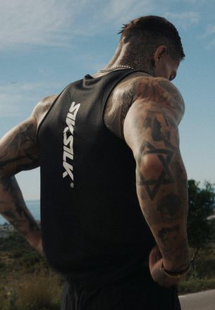 Siksilk Mens Black Logo Vest XXL