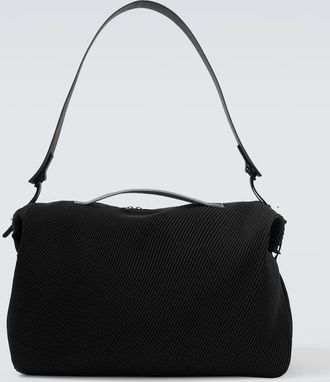 Homme Pliss&eacute; Issey Miyake Homme Pliss&eacute; Issey Miyake Pleats shoulder bag