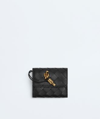 Bottega Veneta Andiamo Tri-fold Wallet - Black - Woman - 100% Lambskin