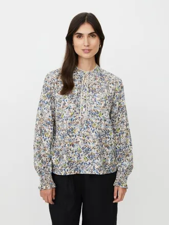 Masai MaDionelle Floral Print Blouse in Placid Blue at Nordstrom, Size Xx-Large