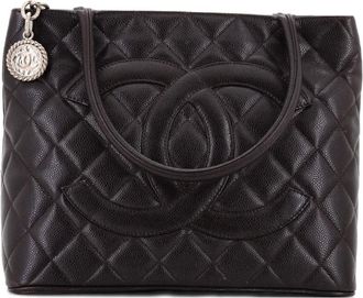 Chanel Borsa tote Medallion in pelle Caviar trapuntata - Marrone