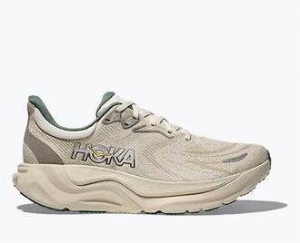 Hoka One One Mens Arahi 8 Sleek Stability Shoe In Truffle Salt / Oyster Mushroom