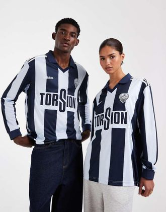 adidas Originals 96 - Maglia a maniche lunghe a righe blu chiaro e blu navy