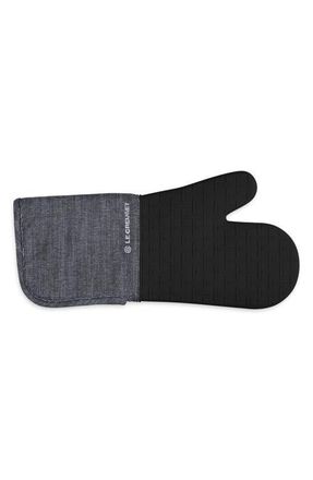LE CREUSET Oven Mitt in Noir at Nordstrom