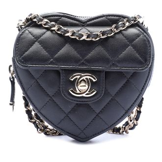 Chanel Tweedehands Mini Lamsleer Cc In Love Heart Crossbody