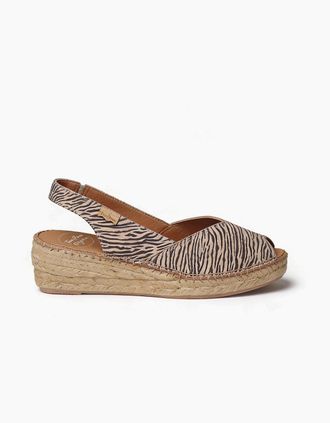 Toni Pons Womens Toni Pons BERNIA-P Womens Wedge Sandals Zebra - Brown - Size: 7