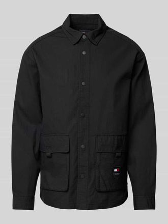 Tommy Jeans Hemdjacke mit Label-Patch Modell TECHNICAL in Black, Gr&ouml;&szlig;e M