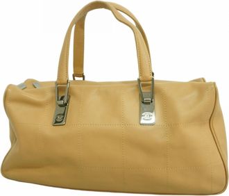 Chanel Beige Leather Tote Bag (Pre-Owned)