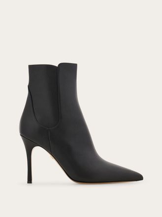 Ferragamo Women Pointed ankle boot Black Size 6.5