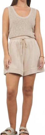 La Made Rema Short In Beige