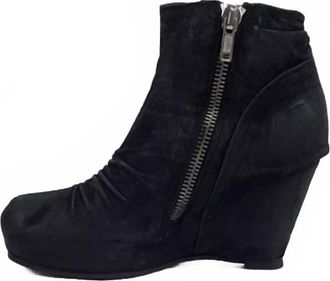 Rick Owens Womens Suede Wedge Boot In Black