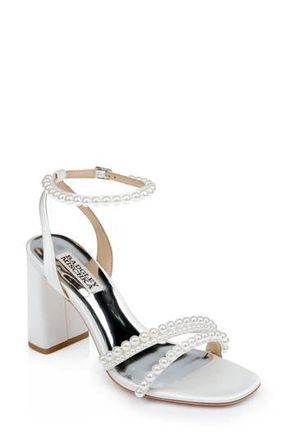 Badgley Mischka Feisty Ankle Strap Sandal in Soft White at Nordstrom Rack, Size 9.5
