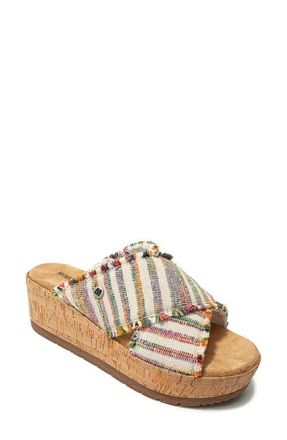 Minnetonka Posey Wedge Sandal in Fiesta Stripe at Nordstrom, Size 11