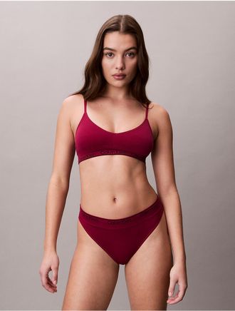 Calvin Klein Womens Modern Seamless Naturals Thong - Red - S