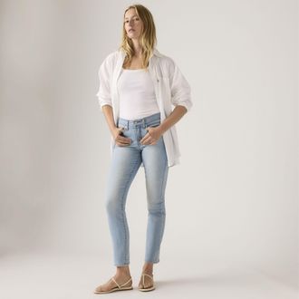 Levi's 312 Shaping Slim Jeans - Womens - 23X30 - Light Wash / Up And Away